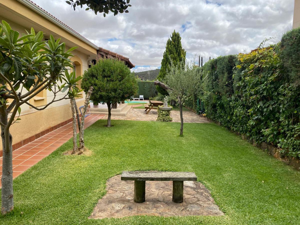 Jardin De La Yedra Guest House Caces Екстериор снимка