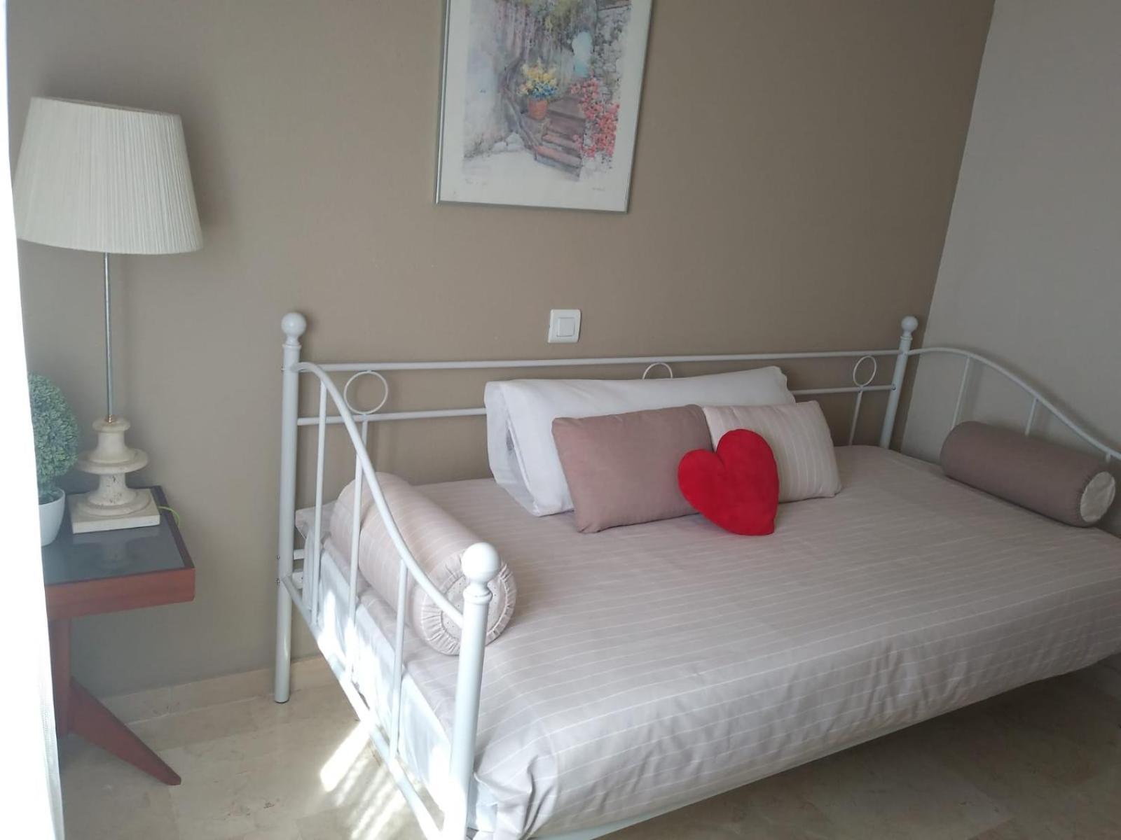 Jardin De La Yedra Guest House Caces Екстериор снимка