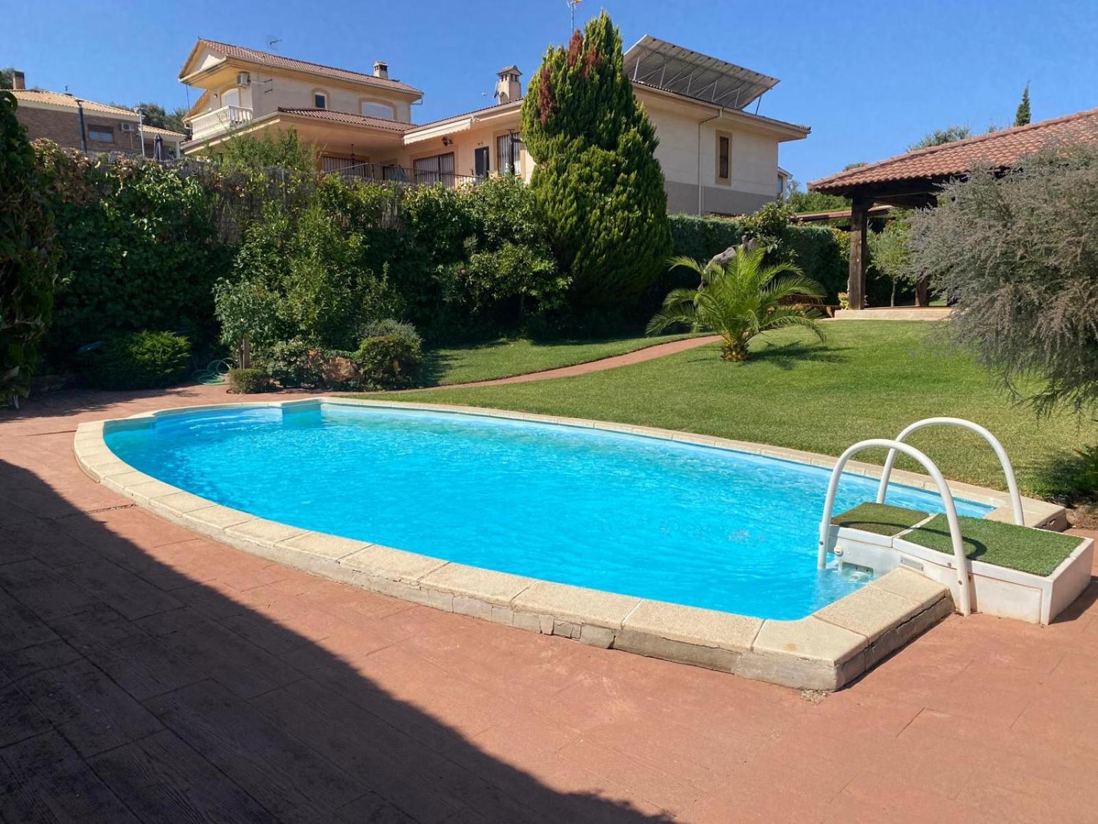 Jardin De La Yedra Guest House Caces Екстериор снимка
