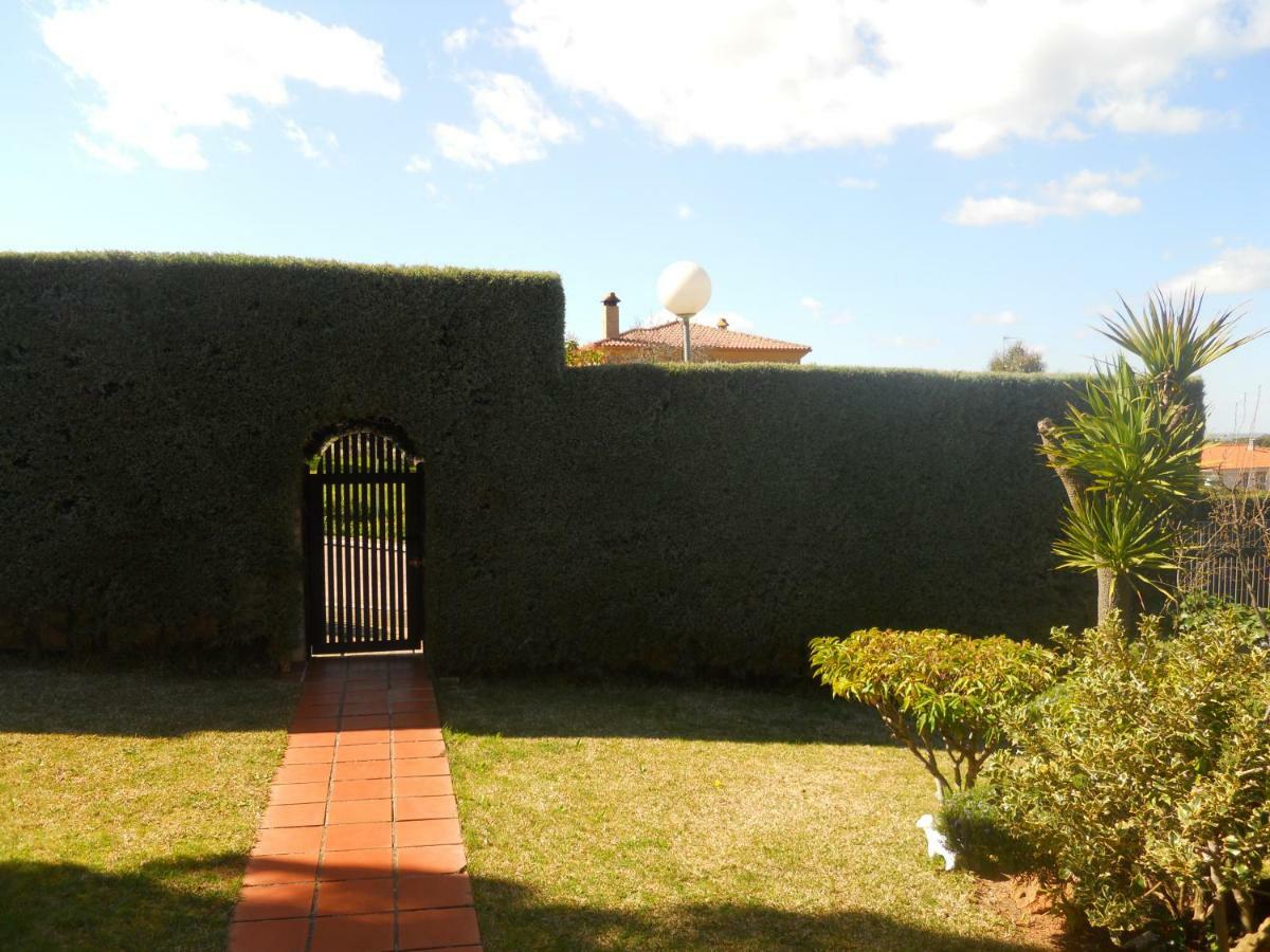 Jardin De La Yedra Guest House Caces Екстериор снимка