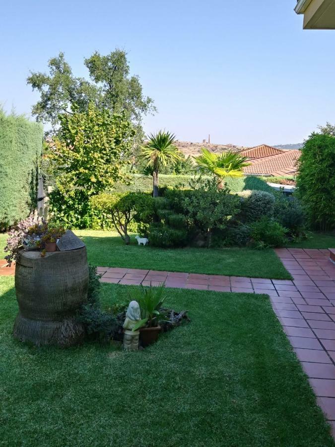 Jardin De La Yedra Guest House Caces Екстериор снимка